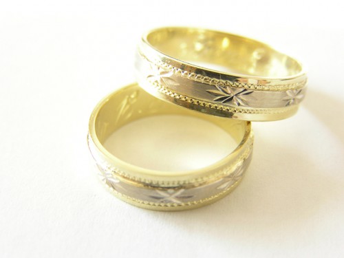 wedding-ring-1417592-640x480
